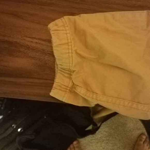 tan abercrombie and fitch jogger - Picture 3 of 3